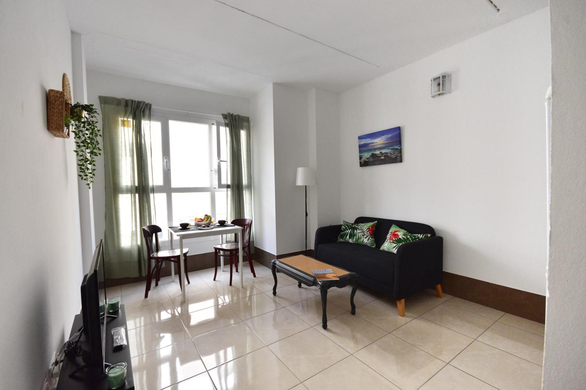 Apartamentos A 10 Minutos Del Aeropuerto Carrizal Habitación foto